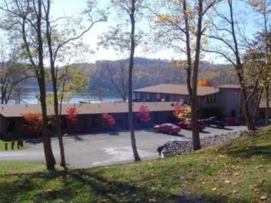 Tygart Lake Lodge