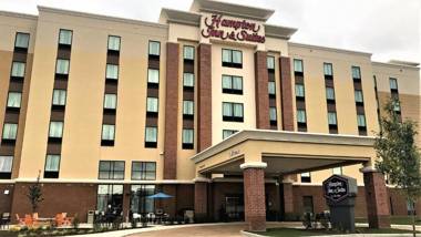 Hampton Inn & Suites Morgantown / University Town Centre