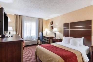 Quality Inn Parkersburg North-Vienna