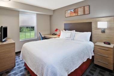 TownePlace Suites by Marriott Brookfield