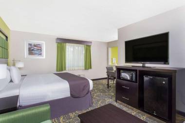 AmericInn by Wyndham Delafield