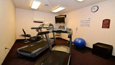 Holiday Inn Express Hotel & Suites Fort Atkinson an IHG Hotel