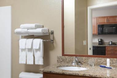 Candlewood Suites La Crosse an IHG Hotel