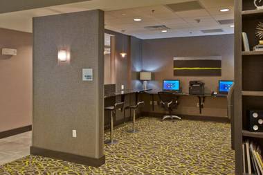 Holiday Inn Express and Suites Madison Central an IHG Hotel