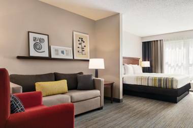 Country Inn & Suites by Radisson Marinette WI