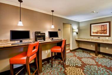 Staybridge Suites Middleton/Madison-West an IHG Hotel