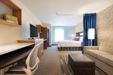 Home2 Suites by Hilton Milwaukee Airport