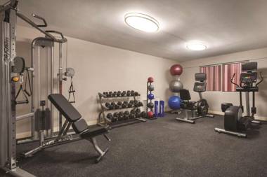 Clarion Hotel Milwaukee Airport