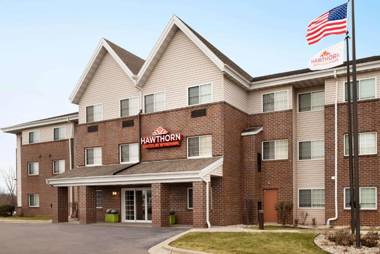 Hawthorn Suites By Wyndham Oak Creek/Milwaukee Airport