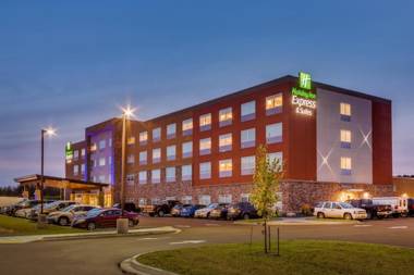 Holiday Inn Express & Suites - Rice Lake an IHG Hotel