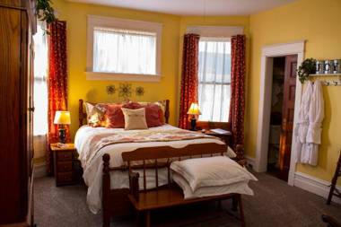 The Katherine Holle House