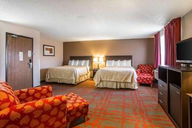 Quality Inn & Suites West Bend