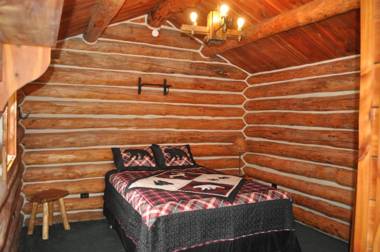 Crooked Creek Guest Ranch