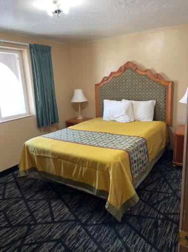 Rodeway Inn & Suites Riverton