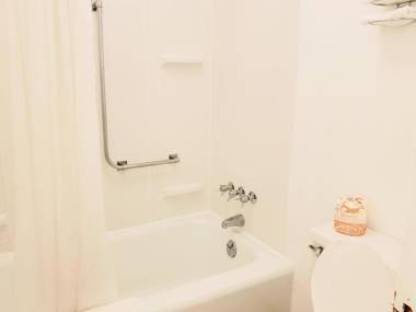 The Budget Inn Express