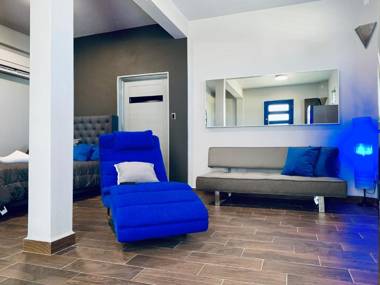 Modern Suite #2 Pasavento