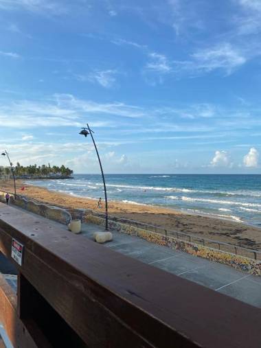 Cozy Beach Apartment