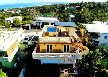 Amapola House with Private Pool and Rooftop Terrace