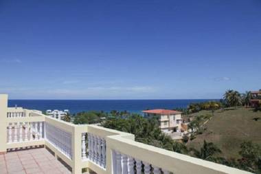 Penthouse Rooftop Terrace WiFi and Views PRV 304