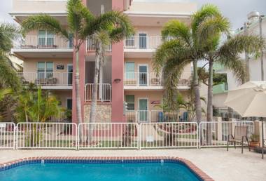 Ocean Terrace 202 - a block from Sandy Beach