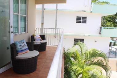 Ocean Terrace 202 - a block from Sandy Beach