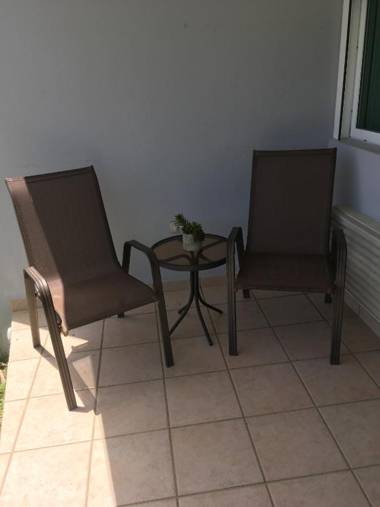 Relaxing Hillside Village Apartment