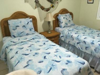 Relaxing Hillside Village Apartment