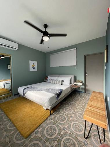 La Buena Vida Inn