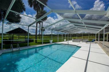 Beautiful Lakeview home