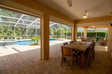 Villa Eagle - Executive - 3 bedroom