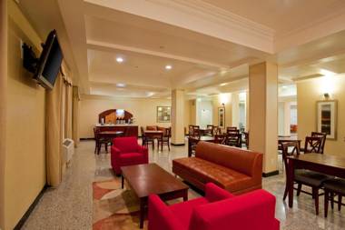 Holiday Inn Express Hotel & Suites Los Angeles Airport Hawthorne an IHG Hotel