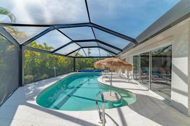 Pool Home on Canal Close to Beach Popular Lamplighter Area!!