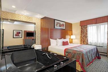 Ramada by Wyndham Staten Island