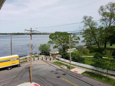 Harbor House Bed and Breakfast