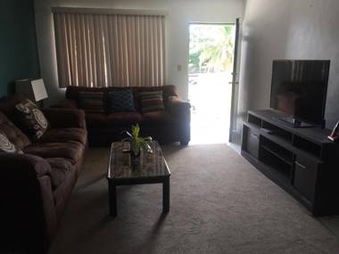 Beautiful 2 bedroom 1 bath