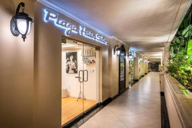 Beverly Hills Plaza Hotel & Spa