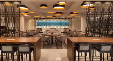 Hyatt Regency Los Angeles International Airport