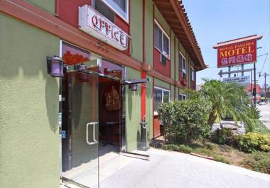 Royal Pagoda Motel Dodger Stadium