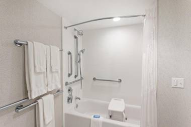 Holiday Inn Express West Los Angeles an IHG Hotel