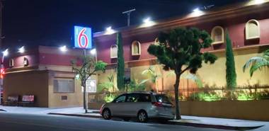Motel 6 Los Angeles CA - Downtown