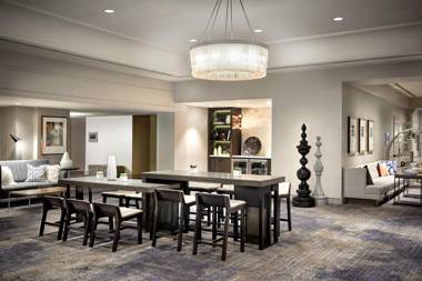 Renaissance Los Angeles Airport Hotel