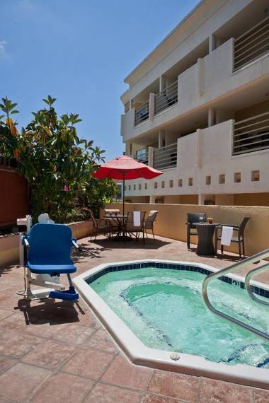 Courtyard Los Angeles Century City/Beverly Hills