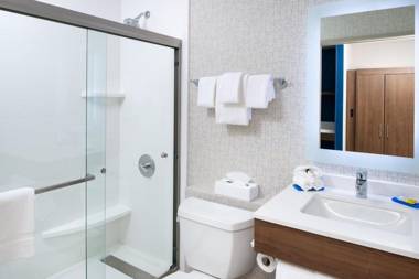 Holiday Inn Express Los Angeles Downtown West an IHG Hotel