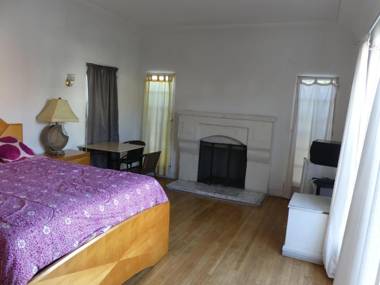 Wilshire Orange Hotel