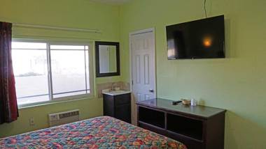 Antonio Hotel - Downtown Los Angeles near Hollywood