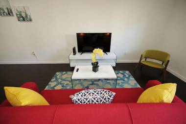 Downtown Cosmopolitan Residences