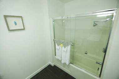 Downtown Cosmopolitan Residences