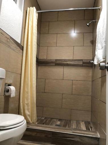 Rosa Bell Motel - Los Angeles