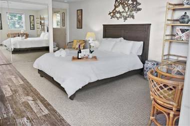 Secret Stairs Apt Hollywood Hills