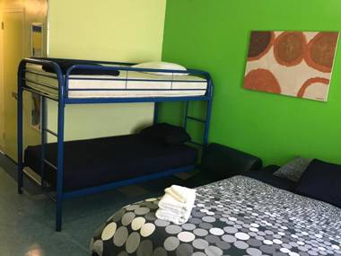 Vibe Hotel West Hollywood